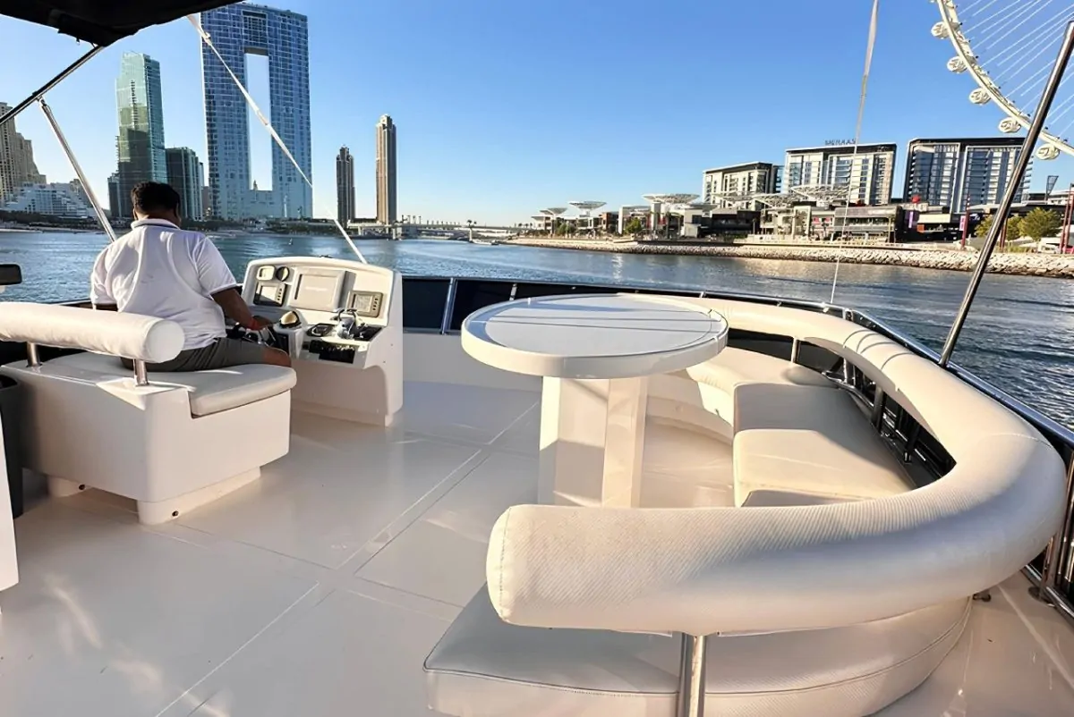 DUBAI MARINE
