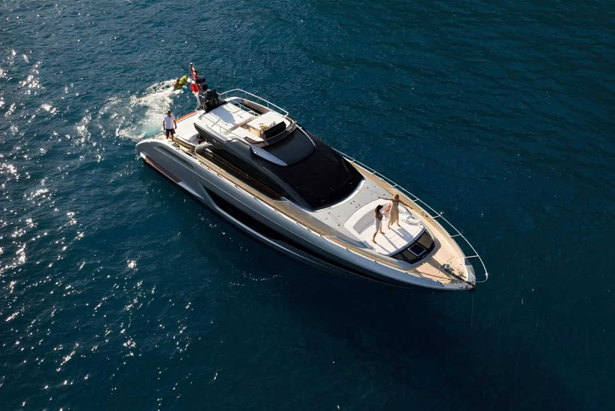 RIVA 66